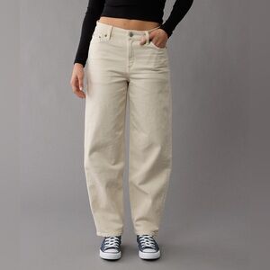 American Eagle Stretch Barrel Jeans (Size 14 SHORT)